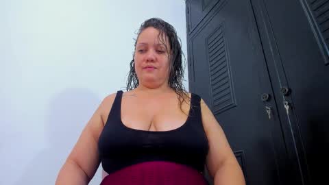 Snapshot of camilaa_foxxx chatting on 6, 1, 2026 camilaa foxxx online show from 6, 1, 2026