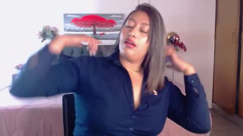 Snapshot of camilaa_m chatting on 30, 9, 2025 camilaa_m online show from 30, 9, 2025