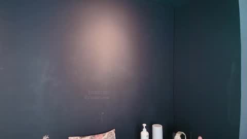 C A M I L A  online show from 30, 10, 2025