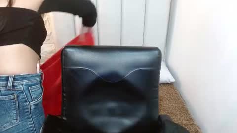 Snapshot of camilah_tk chatting on 20, 7, 2026 Cami online show from 20, 7, 2026