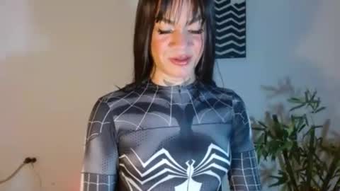 camilaparrisx online show from 20, 6, 2026