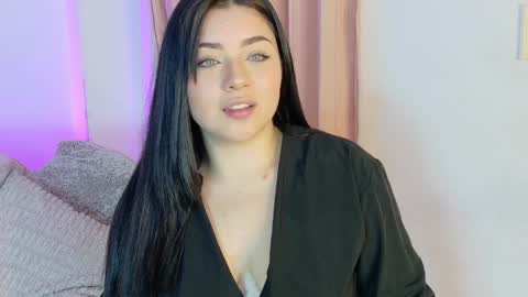 Snapshot of camilarougee chatting on 4, 4, 2026 Camila online show from 4, 4, 2026