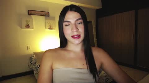 Snapshot of camilaryan chatting on 7, 12, 2024 X IGcamiryan01 online show from 7, 12, 2024