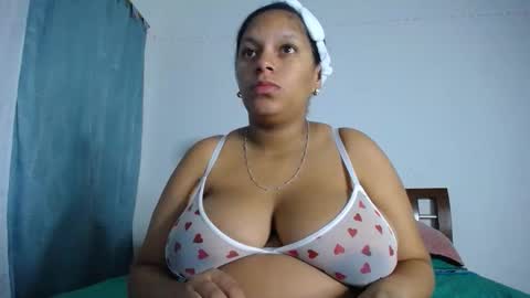 Snapshot of camilasex0 chatting on 5, 2, 2026 camilasex0 online show from 5, 2, 2026