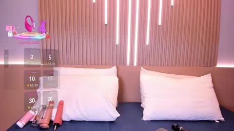 Snapshot of camile_cute chatting on 13, 10, 2025 camile_cute online show from 13, 10, 2025