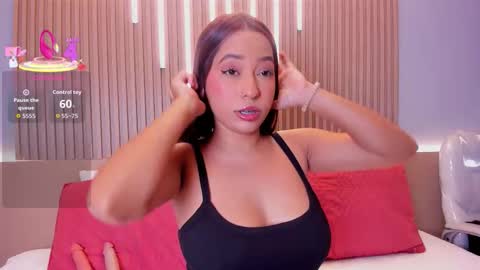 Snapshot of camile_cute chatting on 25, 11, 2025 camile_cute online show from 25, 11, 2025