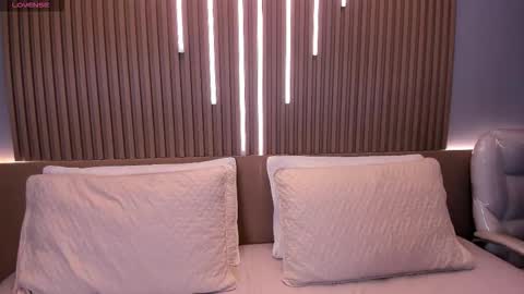 Snapshot of camile_cute chatting on 18, 12, 2025 camile_cute online show from 18, 12, 2025