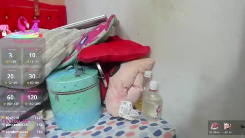 Lauren camile online show from 17, 12, 2025