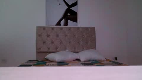 Snapshot of camilitarose2625 chatting on 2, 10, 2025 camilitarose2625 online show from 2, 10, 2025