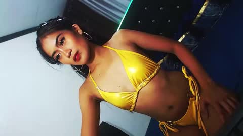 Snapshot of camilla_morena chatting on 11, 2, 2025 camilla_morena online show from 11, 2, 2025