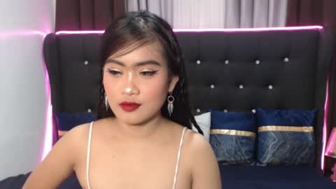 Snapshot of camilla_morena chatting on 17, 10, 2025 camilla_morena online show from 17, 10, 2025