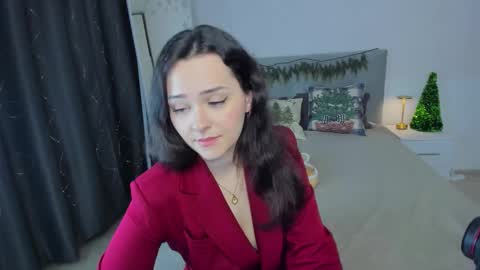 Snapshot of camilla_rowen chatting on 21, 12, 2025 Camilla online show from 21, 12, 2025