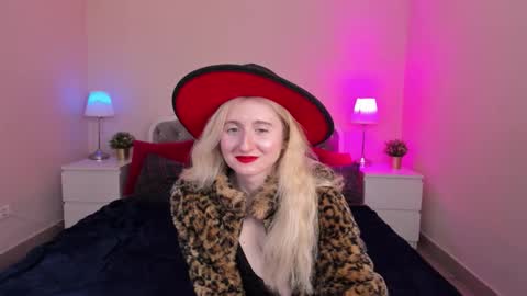 camilladreamer online show from 17, 10, 2025