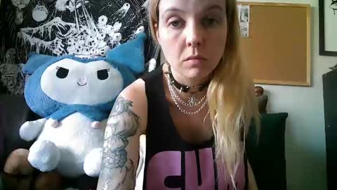 Camille Deville online show from 19, 1, 2025
