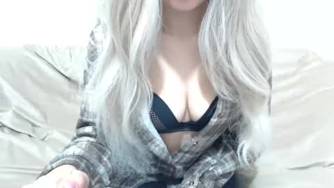 CamilleBunny online show from 17, 2, 2026