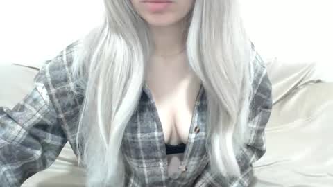 CamilleBunny online show from 23, 2, 2026