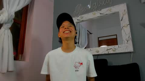 Snapshot of camillo_virgil chatting on 10, 9, 2025 Camillo Virgil online show from 10, 9, 2025