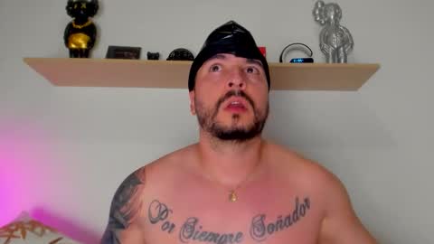 camilo_restrepo21 online show from 3, 10, 2025