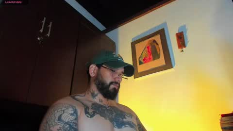 Snapshot of camilomayer chatting on 15, 4, 2026 Camilo online show from 15, 4, 2026