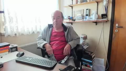 Snapshot of cammee chatting on 2, 2, 2025 Cammee online show from 2, 2, 2025