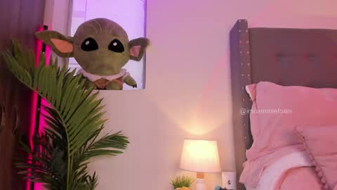 Snapshot of cammiefoalss chatting on 7, 2, 2025 Lets reach 200 thumbs up online show from 7, 2, 2025