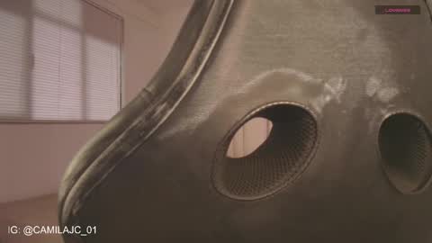 Snapshot of cammile_cole chatting on 24, 3, 2026 Laura Camila online show from 24, 3, 2026