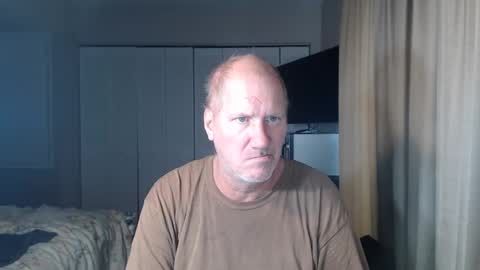 Snapshot of cams_crazy chatting on 2, 10, 2025 cams_crazy online show from 2, 10, 2025