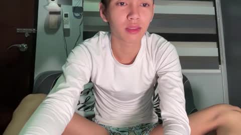 Ethan online show from 23, 10, 2025