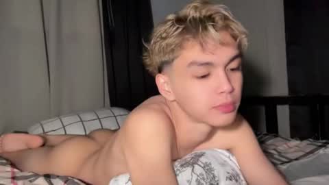 Snapshot of camwithethan chatting on 27, 2, 2026 Ethan online show from 27, 2, 2026