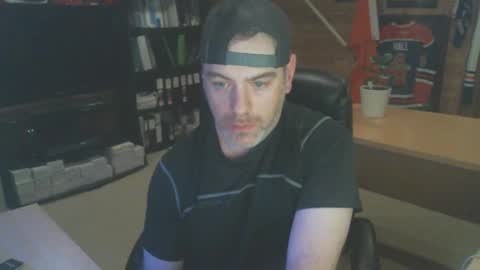 Snapshot of canadianboi6969 chatting on 4, 1, 2025 CanadianBacon6969 online show from 4, 1, 2025