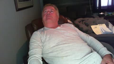 Snapshot of canamanxxx chatting on 5, 10, 2025 canamanxxx online show from 5, 10, 2025