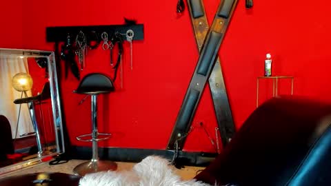 canddy online show from 5, 2, 2026