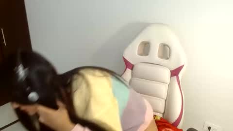 Snapshot of canddysexxx_ chatting on 14, 11, 2025 Carolina online show from 14, 11, 2025