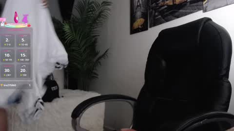 Candy  online show from 13, 9, 2025