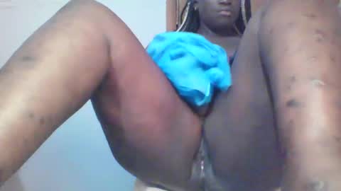 Snapshot of candie_love chatting on 25, 2, 2025 Spencer online show from 25, 2, 2025