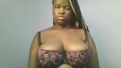 Snapshot of candie_love chatting on 5, 3, 2025 Spencer online show from 5, 3, 2025