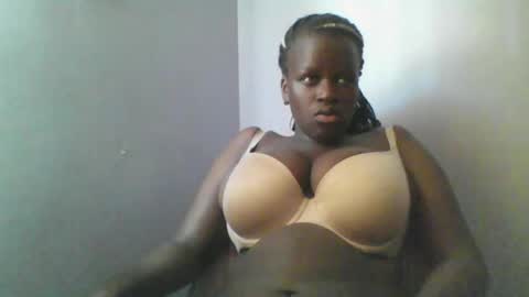 Snapshot of candie_love chatting on 7, 3, 2025 Spencer online show from 7, 3, 2025