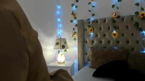 Candie  online show from 12, 9, 2025