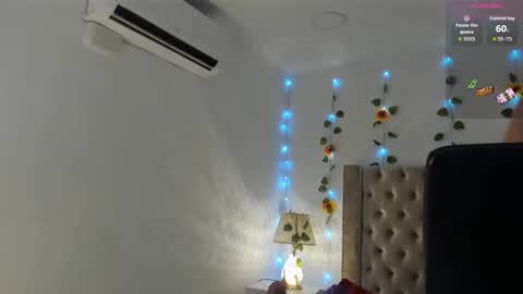 Candie  online show from 17, 9, 2025