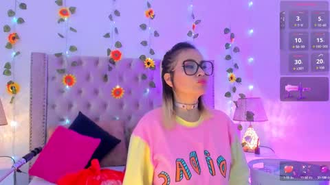 Candie  online show from 7, 10, 2025