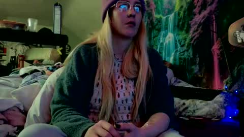 Candi online show from 23, 3, 2026