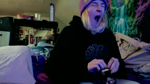 Candi online show from 23, 3, 2026