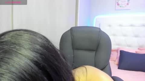 Snapshot of candy__brown1 chatting on 8, 10, 2025 candy brown online show from 8, 10, 2025