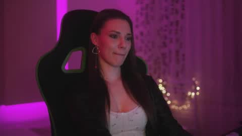 Candy Storm online show from 23, 3, 2026