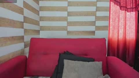 Candy  Brown online show from 27, 2, 2025