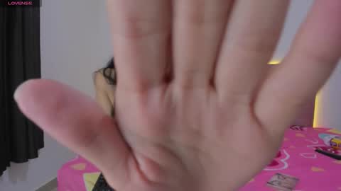 candy_deluxe777 online show from 17, 11, 2025