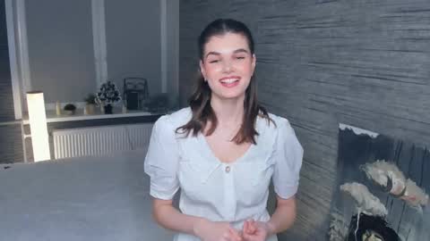 Snapshot of candy_flo chatting on 28, 1, 2025 Flora online show from 28, 1, 2025