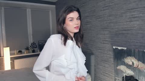 Snapshot of candy_flo chatting on 2, 2, 2025 Flora online show from 2, 2, 2025