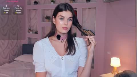 Snapshot of candy_flo chatting on 26, 9, 2025 Flora online show from 26, 9, 2025