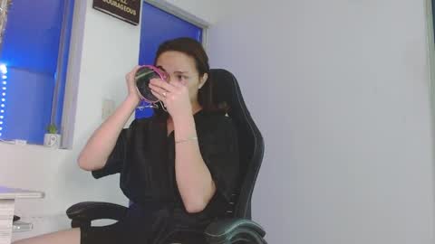 Snapshot of candy_giuliana21 chatting on 18, 4, 2026 candy_giuliana21 online show from 18, 4, 2026